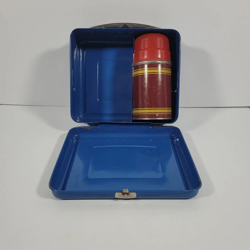 Vintage Blue Metal Lunch Box with Red Striped Thermos Cork Stopper Made in USA - Picture 12 of 15